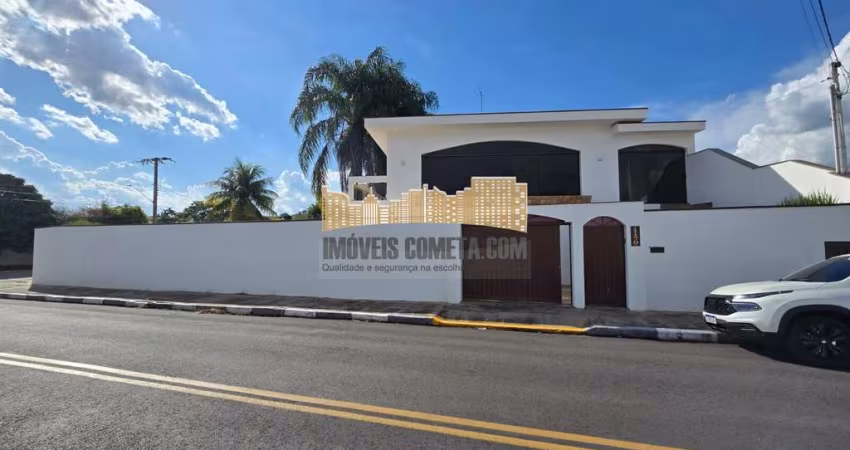 Casa Alto Padrão em Jardim Vila Rica, Águas da Prata/SP