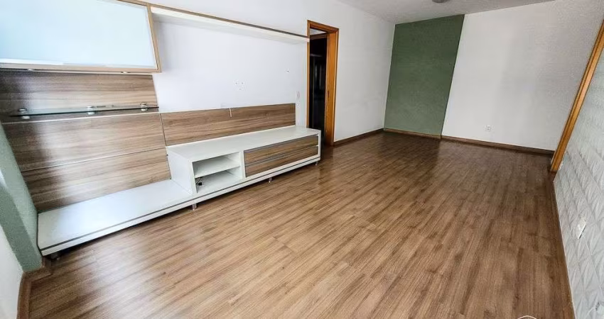 Apartamento com 3 dormitórios, 113 m² - venda por R$ 790.000,00 ou aluguel por R$ 4.914,34/mês - Várzea - Teresópolis/RJ
