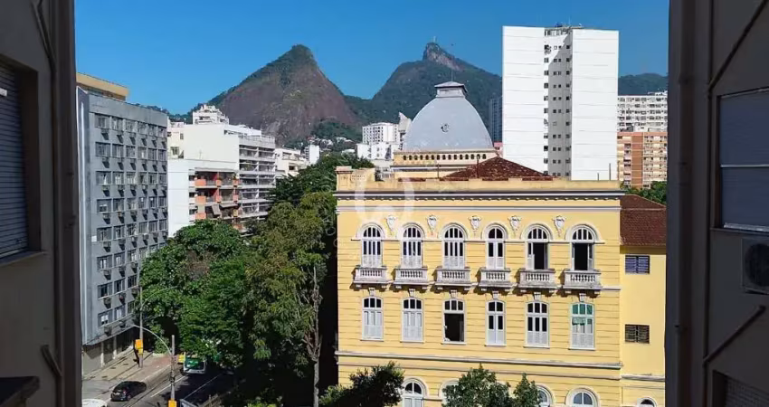 Apartamento com 3 quartos à venda na Rua das Laranjeiras, 243, Laranjeiras, Rio de Janeiro