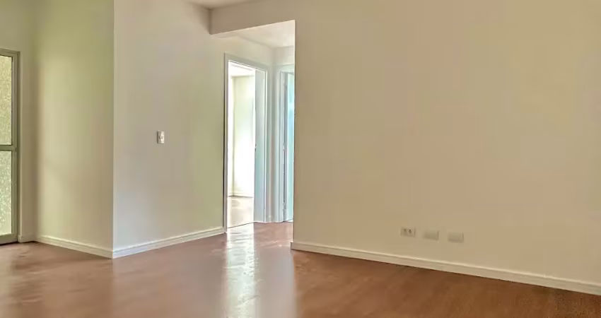 Apartamento térreo 2 quartos com 1 suíte 1 vaga e piso laminado
