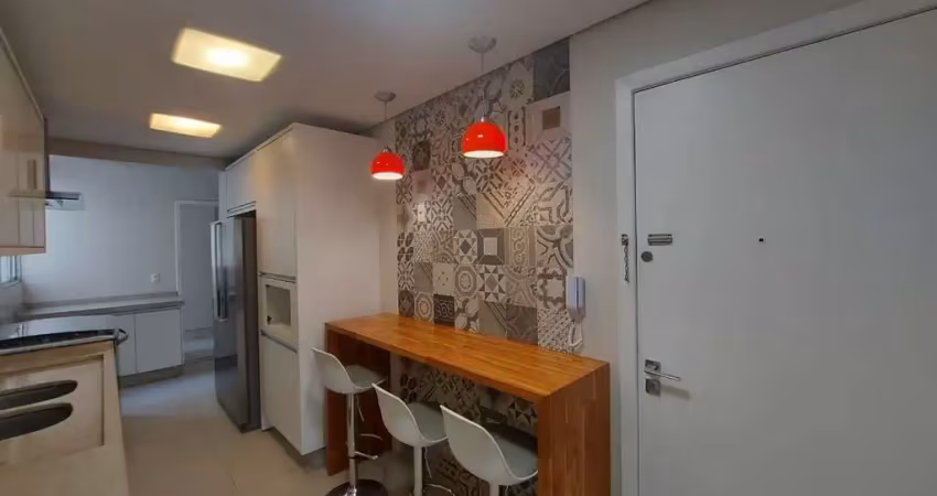 Apartamento com 3 quartos para alugar na Rua Almirante Lamego, 943, Centro, Florianópolis