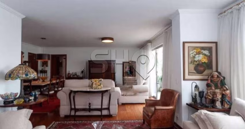 Apartamento à venda na Pompéia com 3 suítes 220 metros