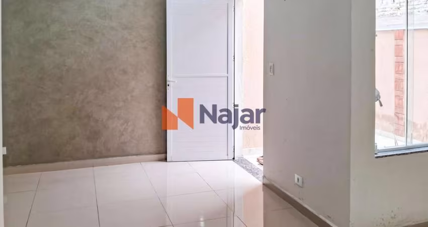 CASA RESIDENCIAL NO CONDOMÍNIO ALEXANDRIA