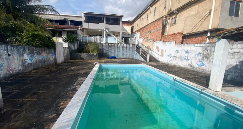 Casa em condomínio fechado com 6 quartos à venda na Rua José Estanislau de Santana, Plataforma, Salvador