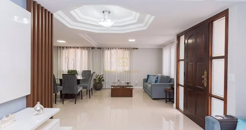 RESIDÊNCIA FANTÁSTICA EM CONDOMÍNIO NO BAIRRO ÁGUA VERDE - CURITIBA  290M  PRIVATIVOS - 5 VAGAS
