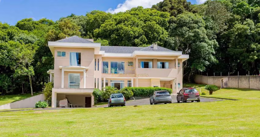 RESIDENCIA BELISSIMA - CHACARA DENTRO DE CURITIBA 10.890M  DE TERRENO 369M  CONSTRUÍDOS