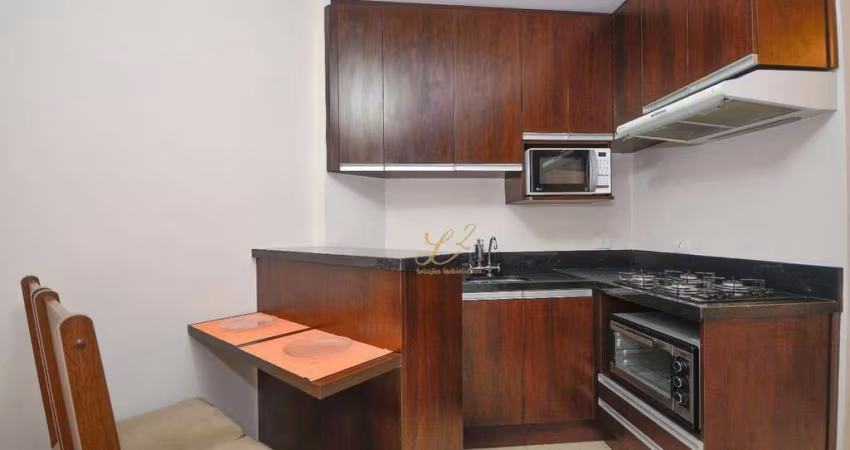 Maravilhosa Kitnet Porteira Fechada - com 20,60m² e Sacada, no Centro!