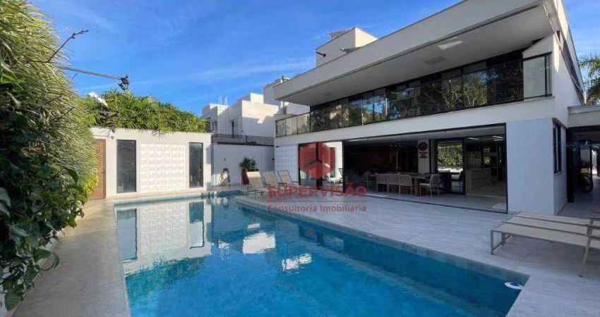 Casa à venda, 536 m² por R$ 7.800.000,00 - Jurerê - Florianópolis/SC