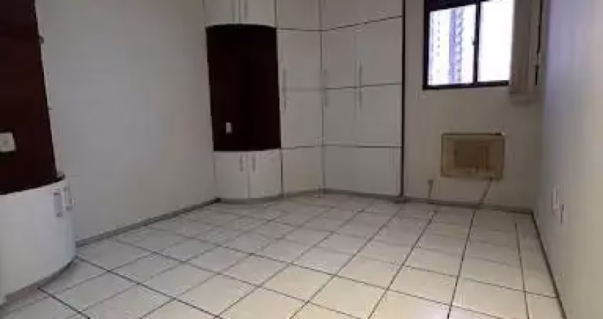 Apartamento com 3 dormitórios à venda por R$ 550.000,00 - Manaíra - João Pessoa/PB