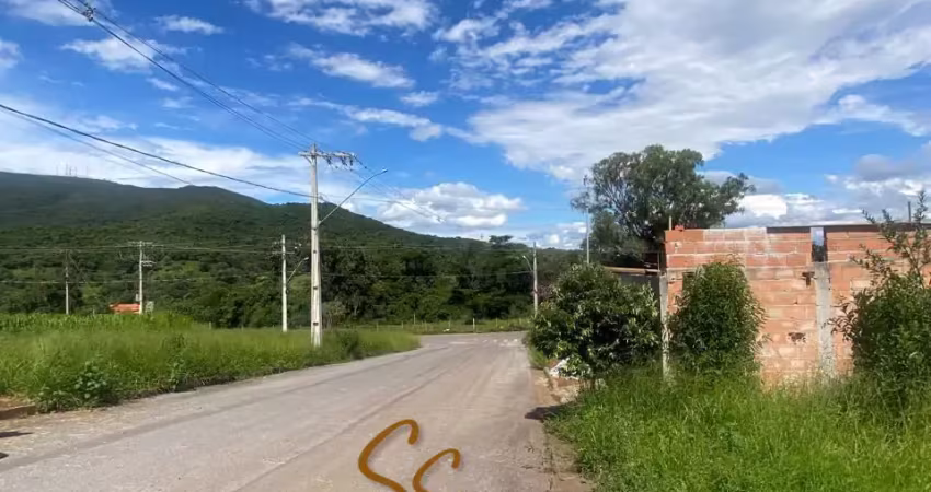 Lote à venda no bairro bandeirantes - mateus leme/mg