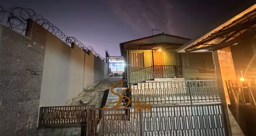 Casa com escritório independente e área gourmet completa – bairro central | mateus leme/mg