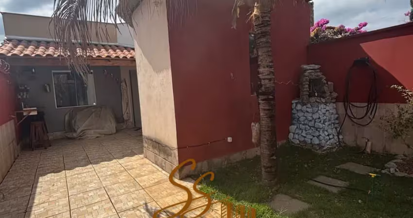 Casa à venda no bairro vila suzana – mateus leme/mg linda casa independente, perfeita para quem busca conforto e lazer em um só lugar!