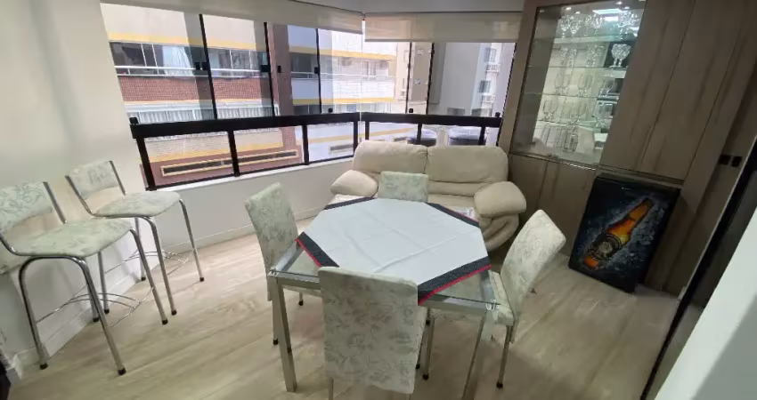 Apartamento à 250 mts mar - 3 dormitórios e vaga privativa