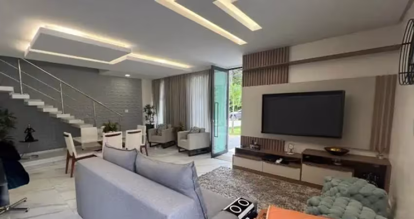 Casa na Vivenda das Marinas em Ponta Negra - Manaus - AM - Casa duplex na Vivenda d