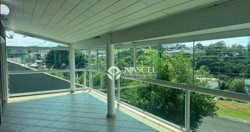CASA EM CONDOMÍNIO TOTALMENTE MOBILIADA  EM FRENTE AO LAGO DO TABOÃO