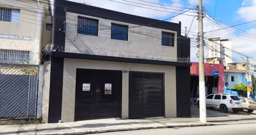 OPORTUNIDADE- Prédio com 11 apartamentos e 01 casa para locação no bairro da Penha com ótima localização e segurança.