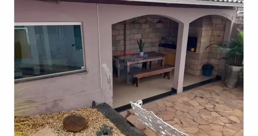 Casa com 3 quartos à venda no Santa Matilde, Conselheiro Lafaiete 