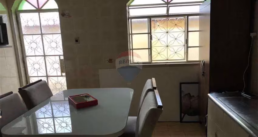OPORTUNIDADE CASA À VENDA NO BAIRRO CAMPO ALEGRE !