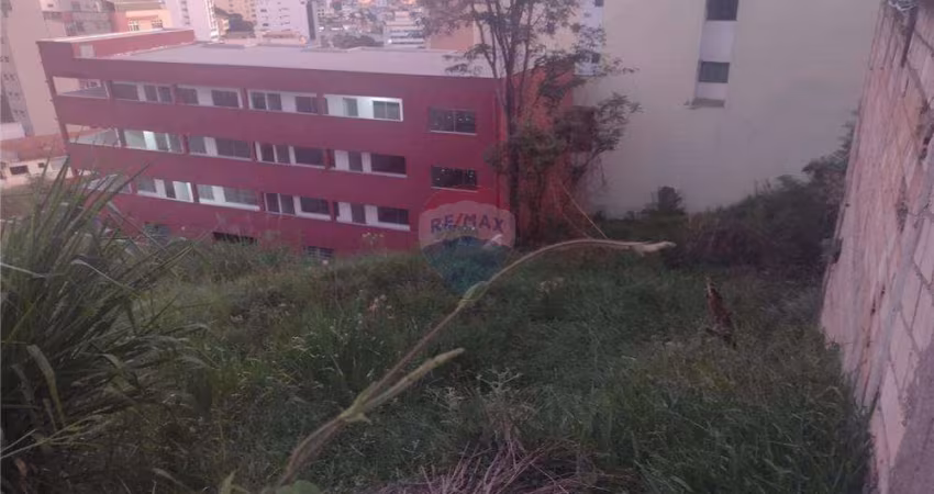 'Terreno dos Sonhos em MG: Construa Sua Casa Ideal'