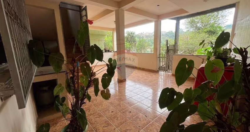 Casa á venda no bairro Arcádia!