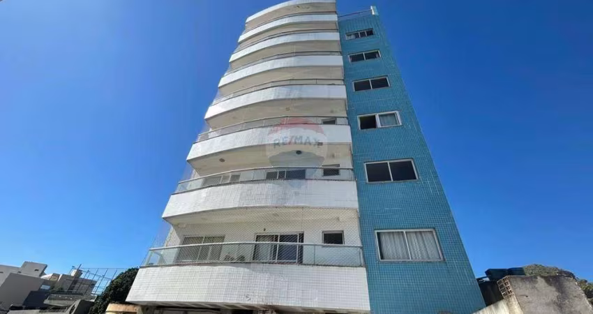 Apartamento com ampla área privativa à venda – Bairro Rosário