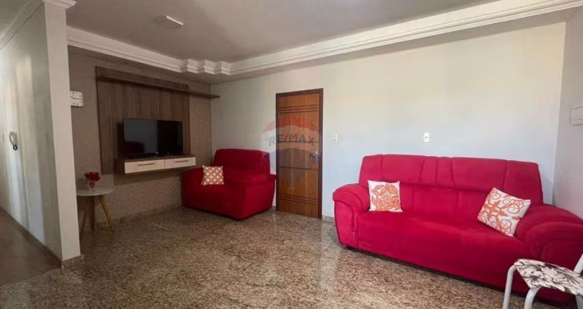 Cobertura à venda no bairro Campo Alegre - oportunidade única!