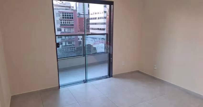 Apartamento com 3 quartos para alugar no Campo Alegre, Conselheiro Lafaiete 