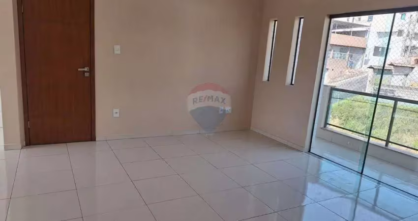 Apartamento com 3 quartos para alugar no Rochedo, Conselheiro Lafaiete 