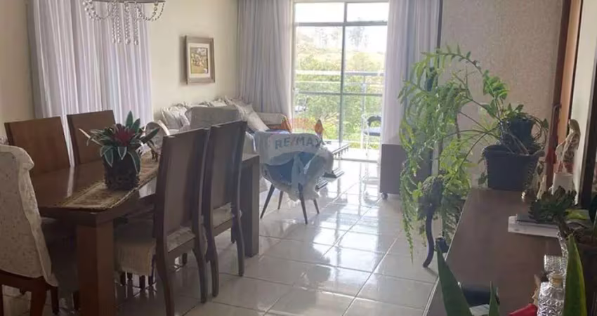 Apartamento a  venda  com sacada e vista permanente