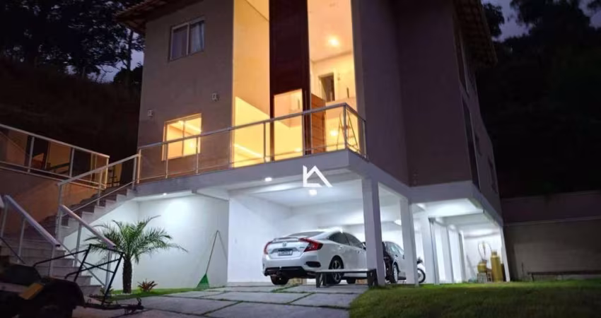 Casa com 3 dormitórios à venda, 206 m² por R$ 1.250.000,00 - Bom Retiro - Teresópolis/RJ