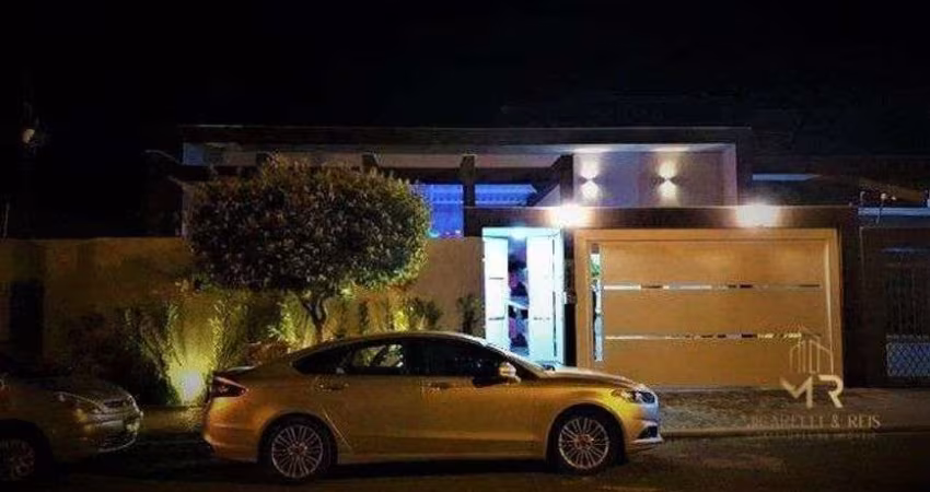 Casa com Piscina 3 dormitórios sendo 2 suítes à venda - Londrina, pega permuta