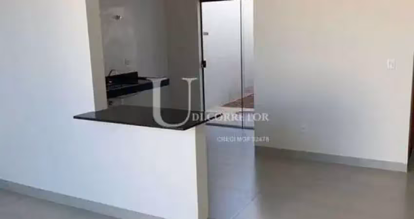 GSP 1 - Casa 2/4 sendo 1 Suíte - 2 vagas - 2182Udi