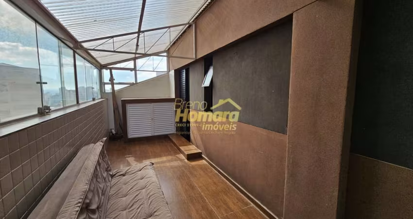Apartamento p/ locação de 1 dormitório,amplo terraço, garagem,frente ao Mackenzie