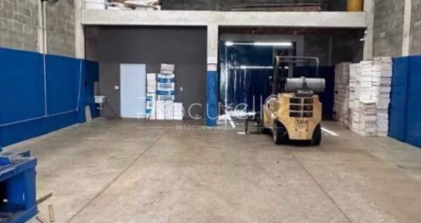 GALPAO COMERCIAL COM 200M² PARA ALUGAR JOQUEI CLUBE