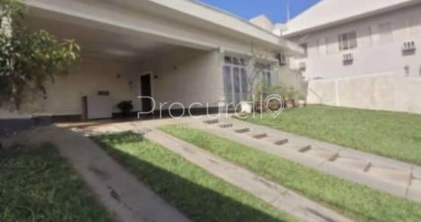IMÓVEL COM VIÈS COMERCIAL TERRÉO COM 3 SUITES, 8 VAGAS GARAGEM ALTO DA BOA VISTA