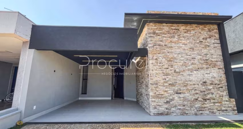 CASA EM CONDOMÍNIO COM 3 SUÍTES