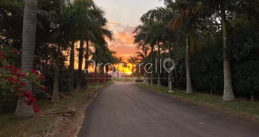 OPORTUNIDADE TERRENO(LOTE) COM 1938,00M² RESIDENCIAL FECHADO EM CARMO DO RIO CLARO - MG