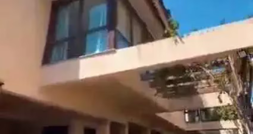 Casa com 3 quartos à venda na Rua Rua Miguel Couto, 293, Menino Deus, Porto Alegre
