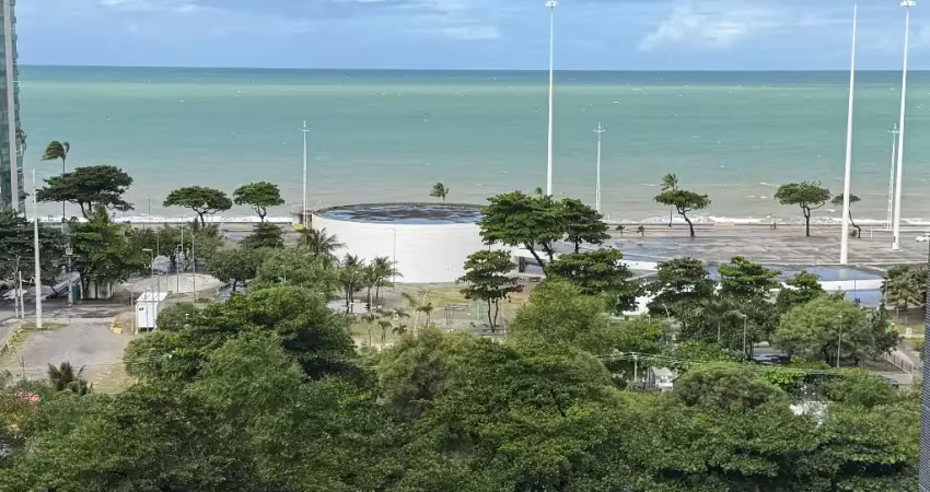 Flat de 50m2  a beira mar de boa viagem, mobiliado e super ventilado !