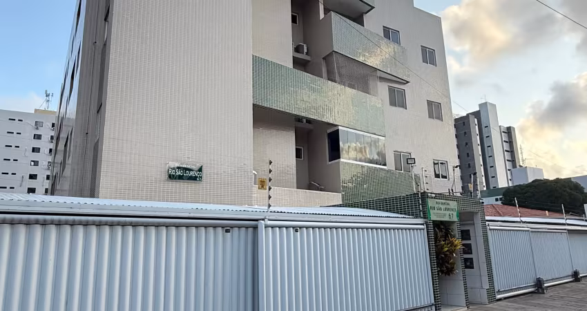 Apartamento de 2 quartos sendo 1 suite, em frente ao restaurante ville de plant