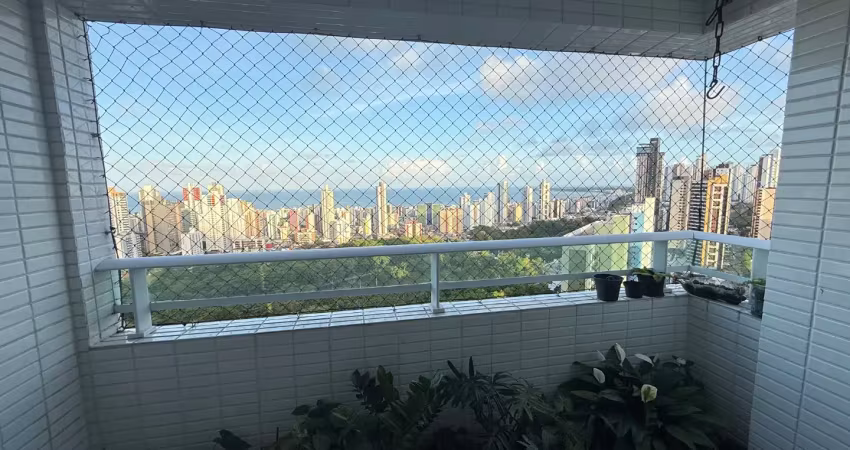 Apartamento de 3 quartos  no miramar, super ventilado ! andar alto !