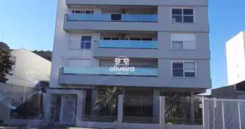 Amplo apartamento de alto padrão meia quadra Av. Dom Joaquim