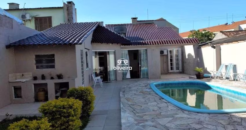CASA COM PISCINA NO AREAL