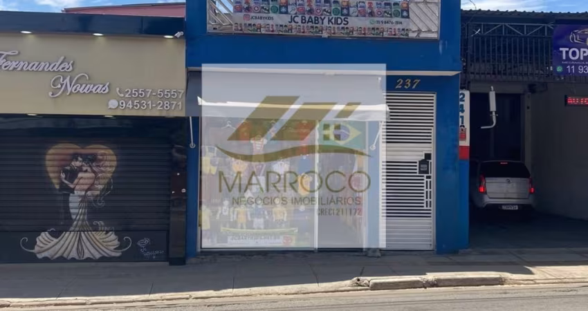 SOBRADO COM SALÃO COMERCIAL Á VENDA EM GUAIANASES ( BAIRRO LAJEADO VELHO )