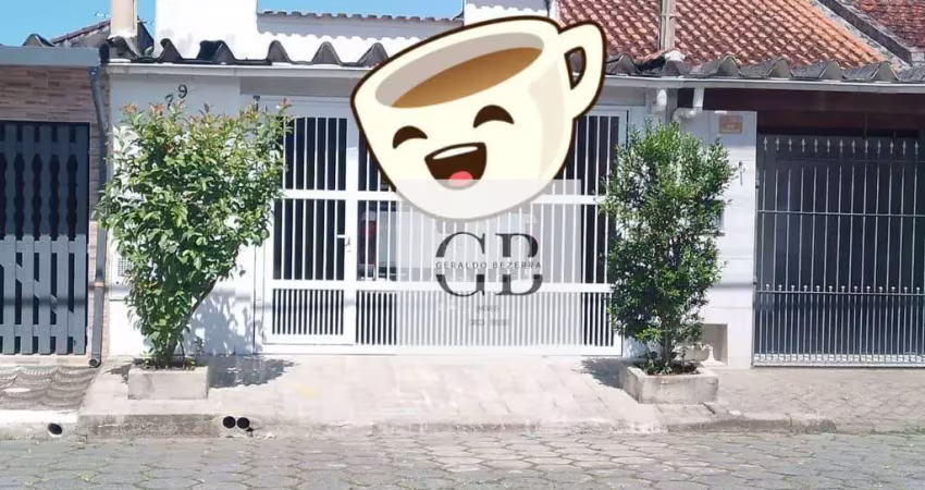 Casa à venda em Vera Cruz, Mongaguá 