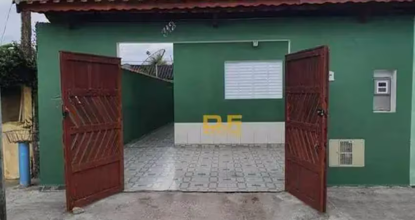 Casa com 2 dormitórios à venda por R$ 300.000,00 - Balneário Campos Eliseos - Itanhaém/SP