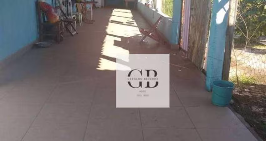 Casa com 2 dormitórios com Quintal Enorme R$ 300mil Jussara - Mongaguá/SP