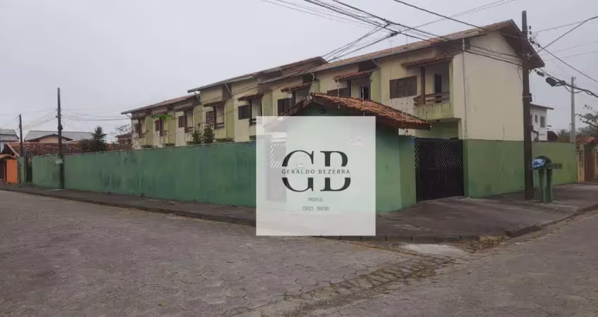 Casa à venda no Balneário Tupy, Itanhaém 