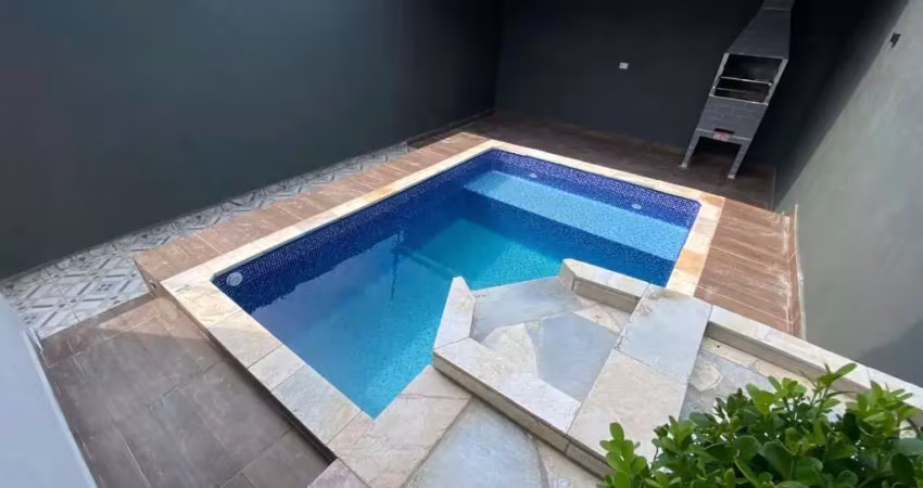 Casa à venda no Balneario Jussara, Mongaguá 