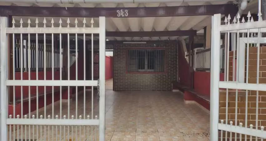 Casa à venda no Solemar, Praia Grande 
